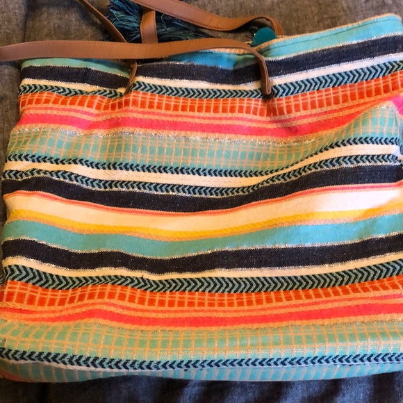 Colour full designed beach bag - Picture 2 of 4